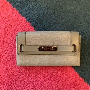 Coach Wallet, light blue, NEW without tag